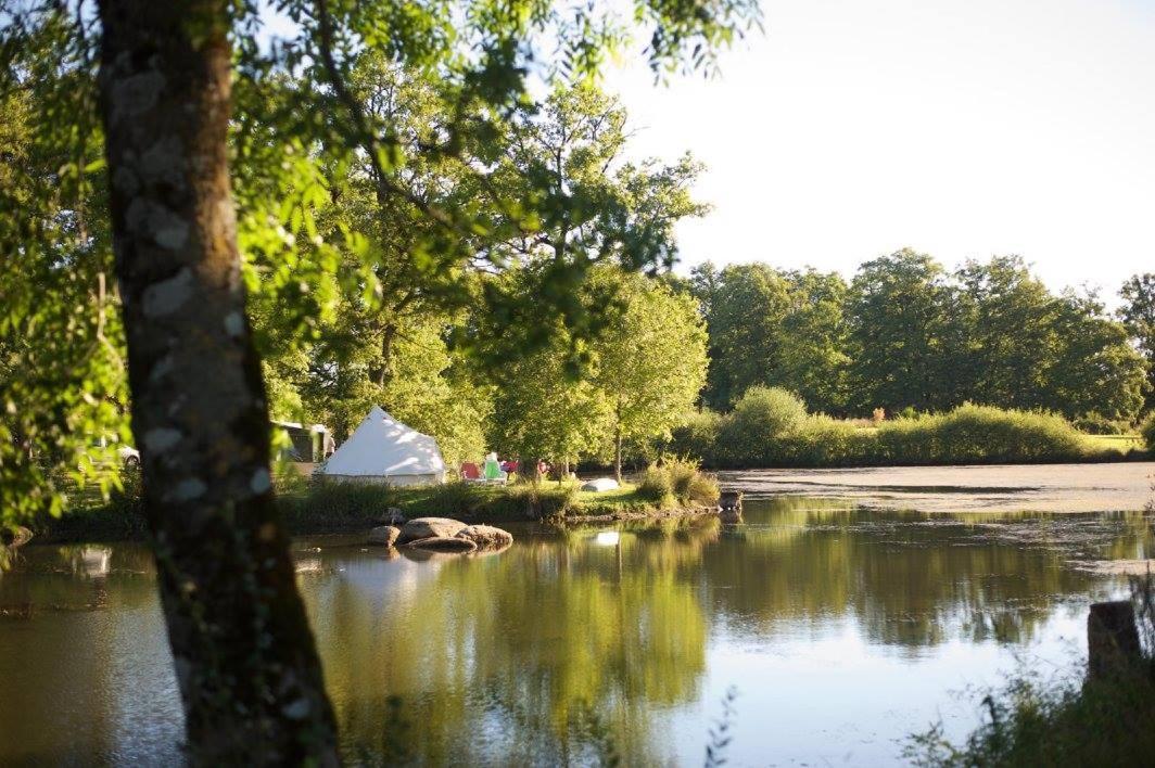 Camping Etang Du Camp Senergues ภายนอก รูปภาพ