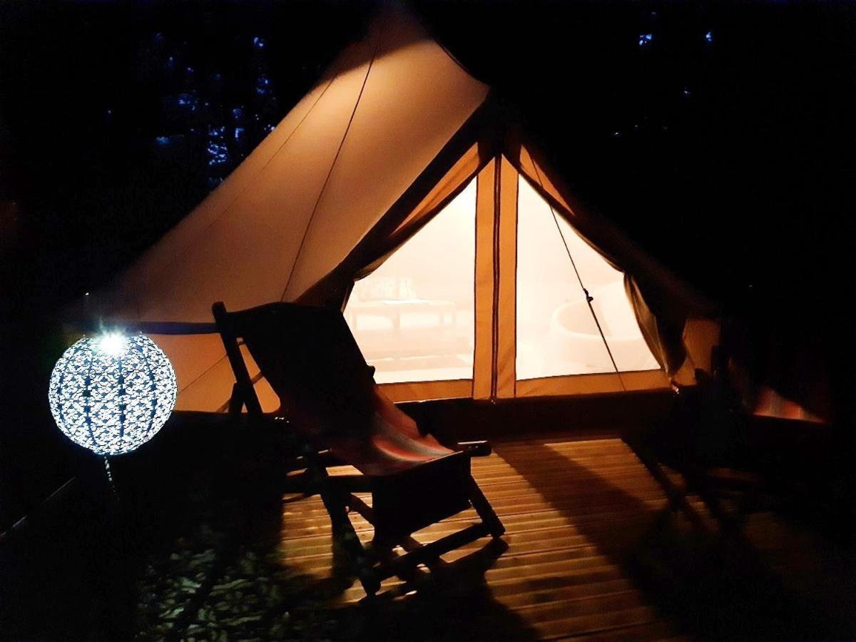 Camping Etang Du Camp Senergues ภายนอก รูปภาพ